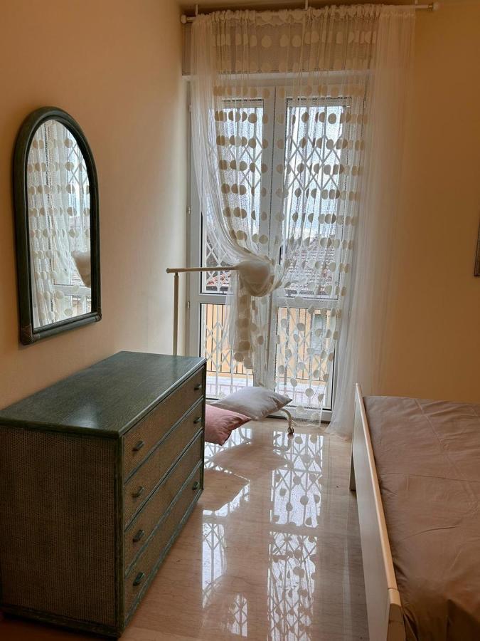 Camere In Appartamento Condiviso Vista San Luca Boloňa Exteriér fotografie