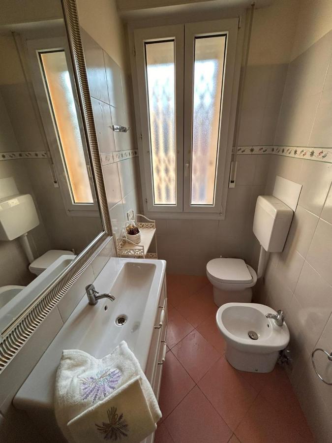 Camere In Appartamento Condiviso Vista San Luca Boloňa Exteriér fotografie