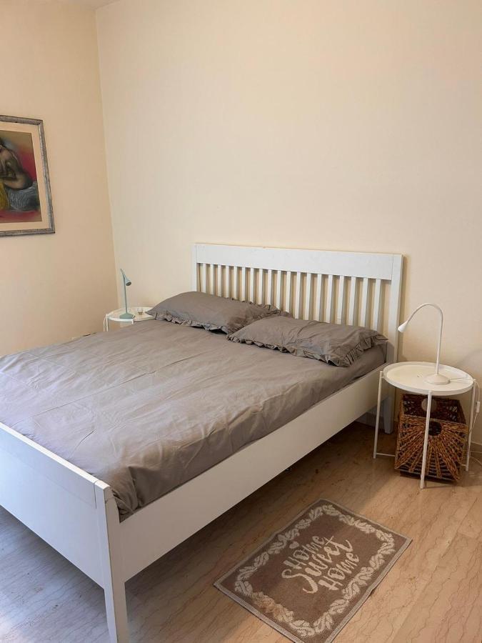 Camere In Appartamento Condiviso Vista San Luca Boloňa Exteriér fotografie