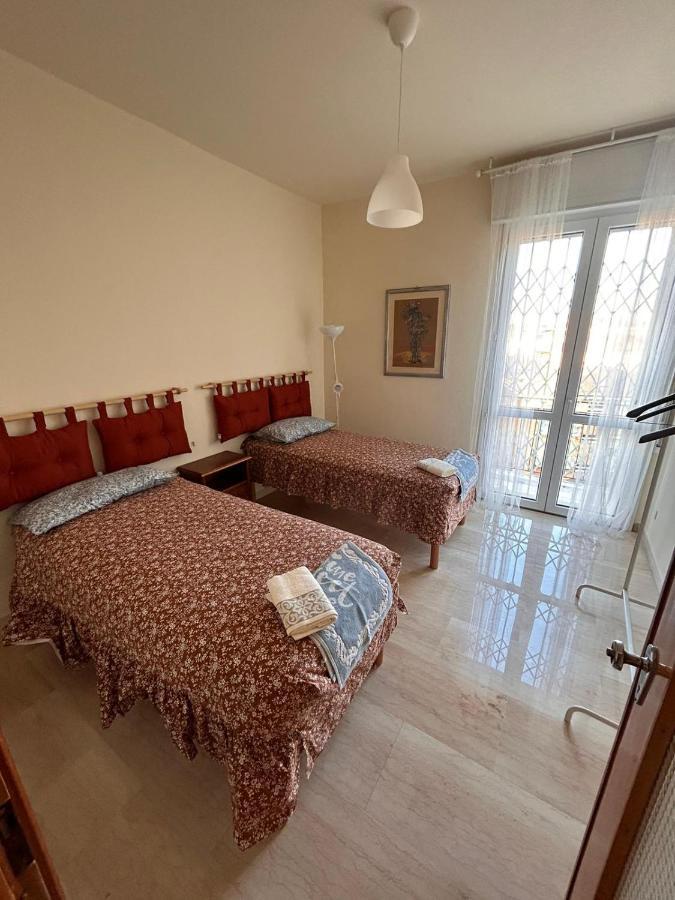Camere In Appartamento Condiviso Vista San Luca Boloňa Exteriér fotografie